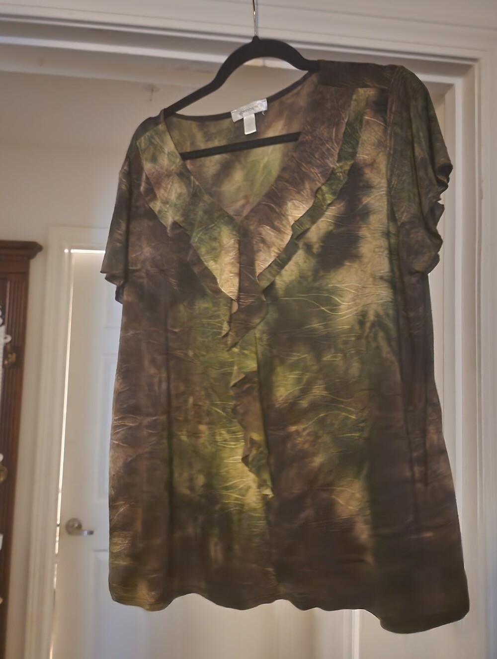 dressbarn Olive Green Ruffle V-Neck Short Sleeve Blouse